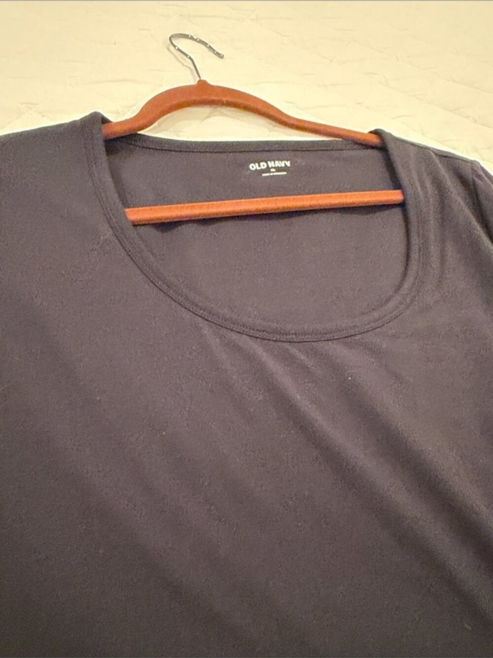 Old Navy Black Short Sleeve Scoop Neck Bodysuit - Picture 3 of 3